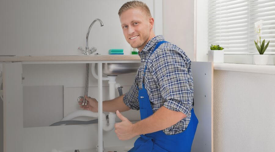 Expert burst pipe repair services in Sneedville, TN